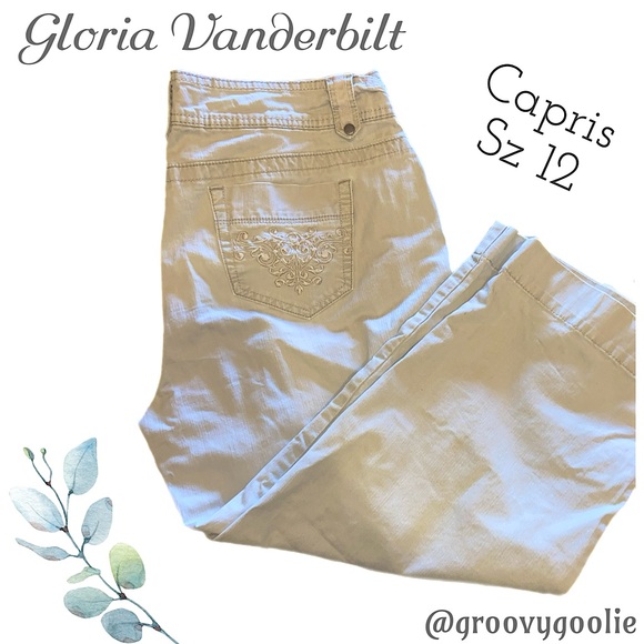 Gloria Vanderbilt Tan Capris Sz 12 (embroidered pockets!) - Picture 1 of 7